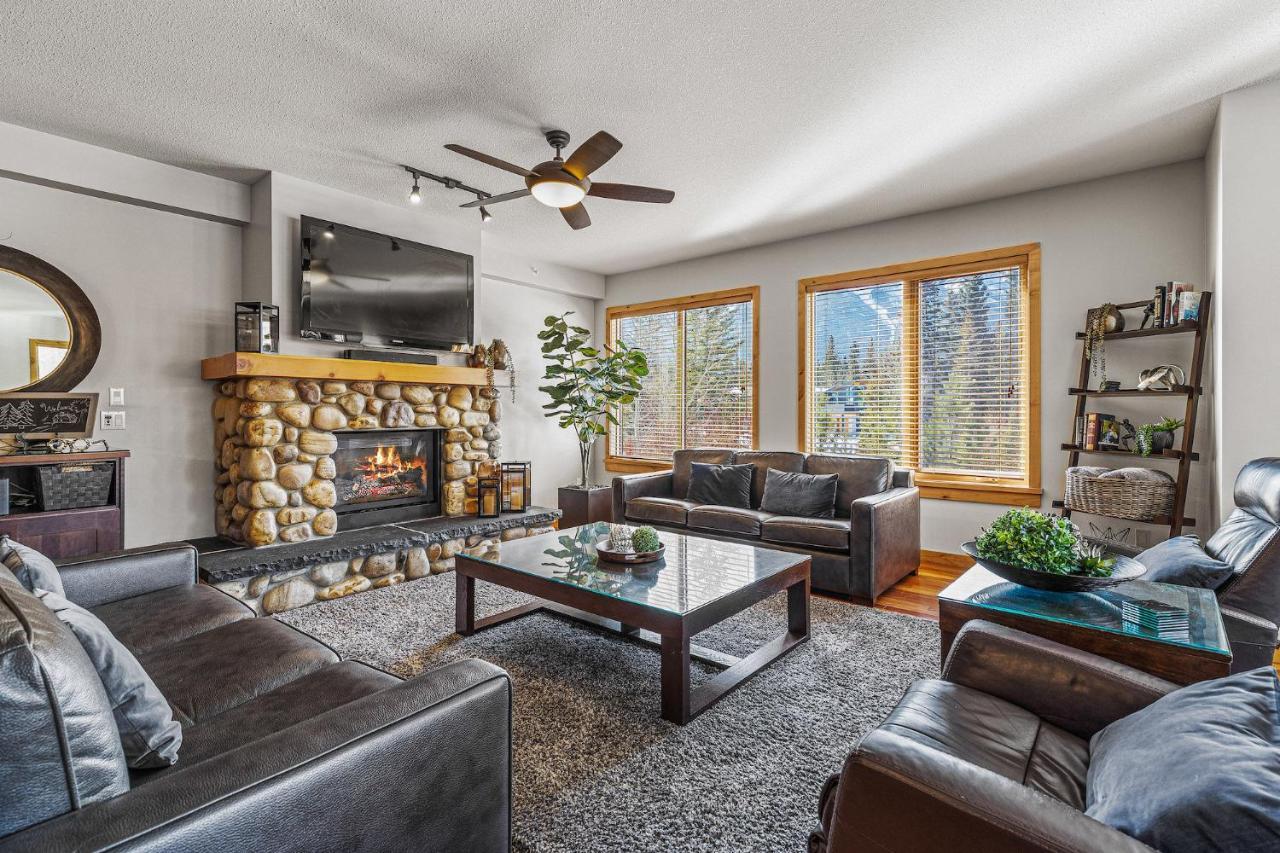 3 Bedroom Condo By Canadian Rockies Vacation Rentals Κάνμορ Εξωτερικό φωτογραφία
