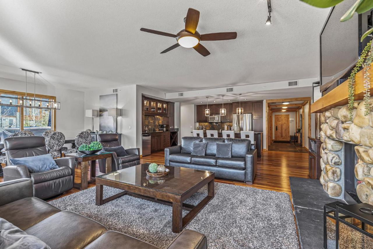 3 Bedroom Condo By Canadian Rockies Vacation Rentals Κάνμορ Εξωτερικό φωτογραφία